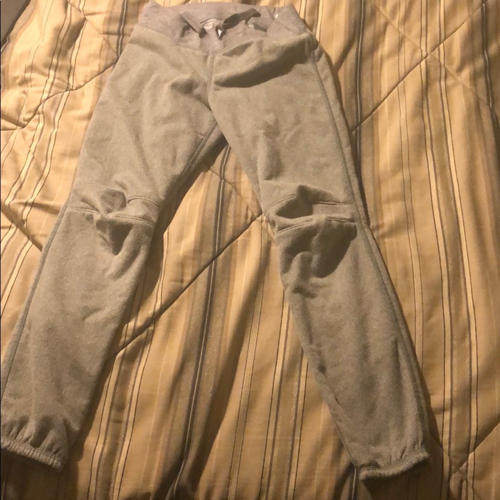 Ivivva joggers